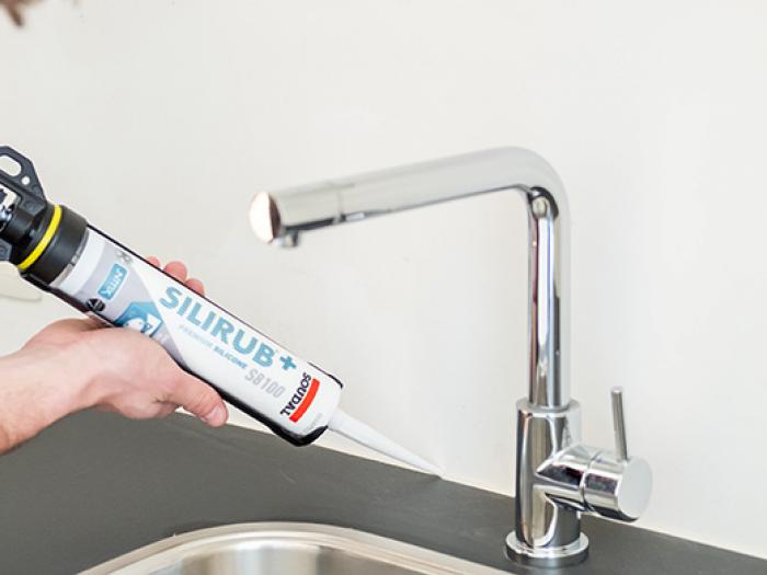 Soudal Silirub+ S8000 Neutrale Siliconenkit voor natuursteen Antraciet 300ml 120987 - Afbeelding 2