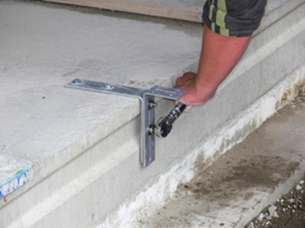 GB Kozijnstelhoek type A 95x210/175mm verzinkt 0724802 - Afbeelding 4