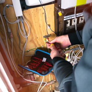 Ivana vde smart schroevendraaierset in roltas 56082 vde handgreep met wisselklingen - Afbeelding 2