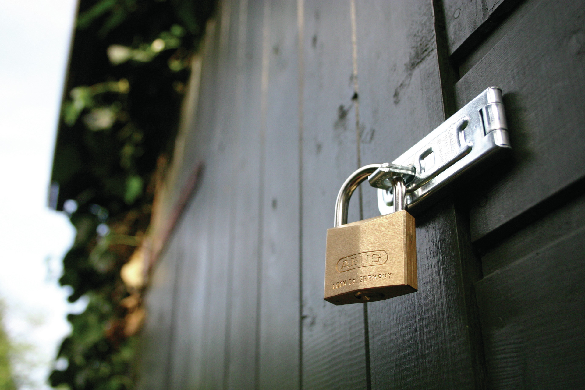 Abus Hangslot 85/50HB80 hoge beugel, kast van massief messing met 2 sleutels - Afbeelding 4